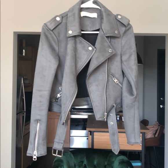 Zara Jackets & Blazers - Suede moto jacket